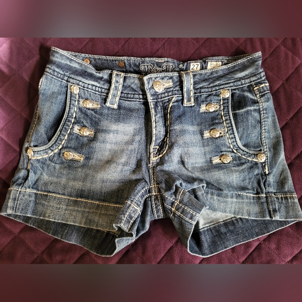 Miss me shorts 27 low rise Vinatge